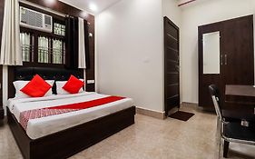 Hotel Grand Palace Ooty 3*
